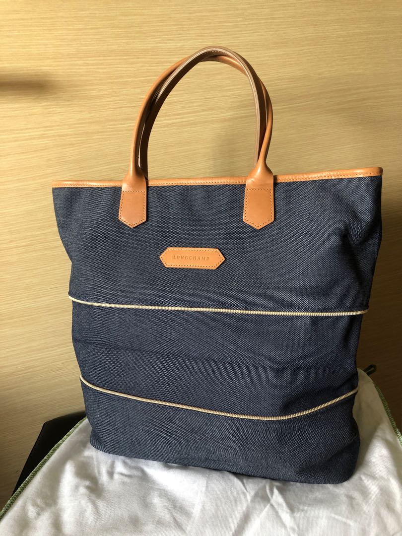 longchamp expandable tote