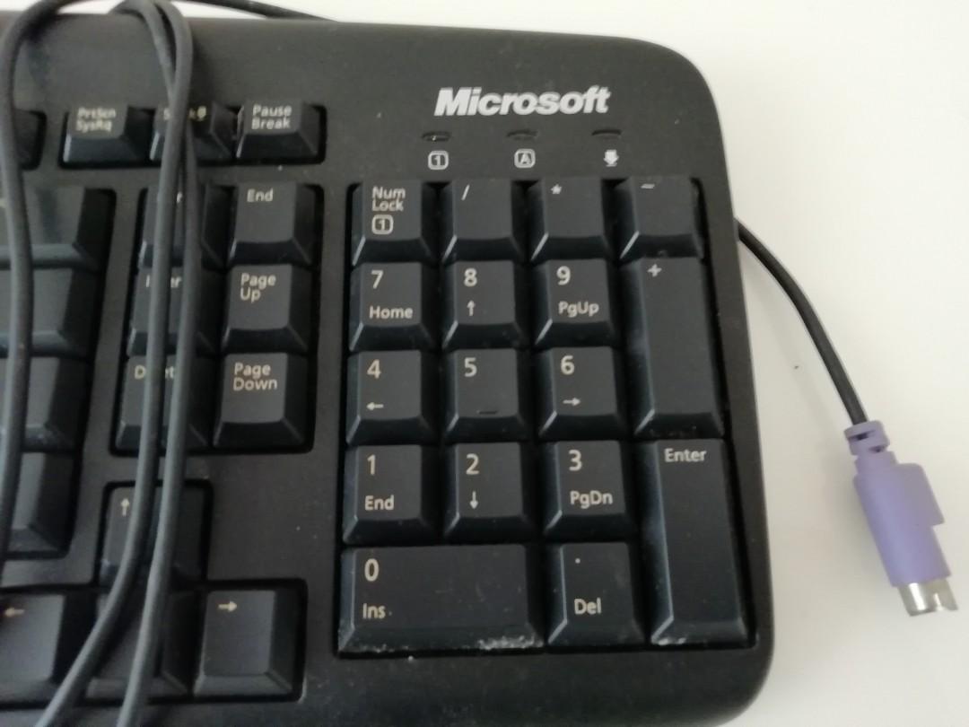 Microsoft computer keyboard (Category: Computer Keyboard) located in Puchong. Submitted by sarahlynne (Listing ID 238646462, Image 1). Description: .