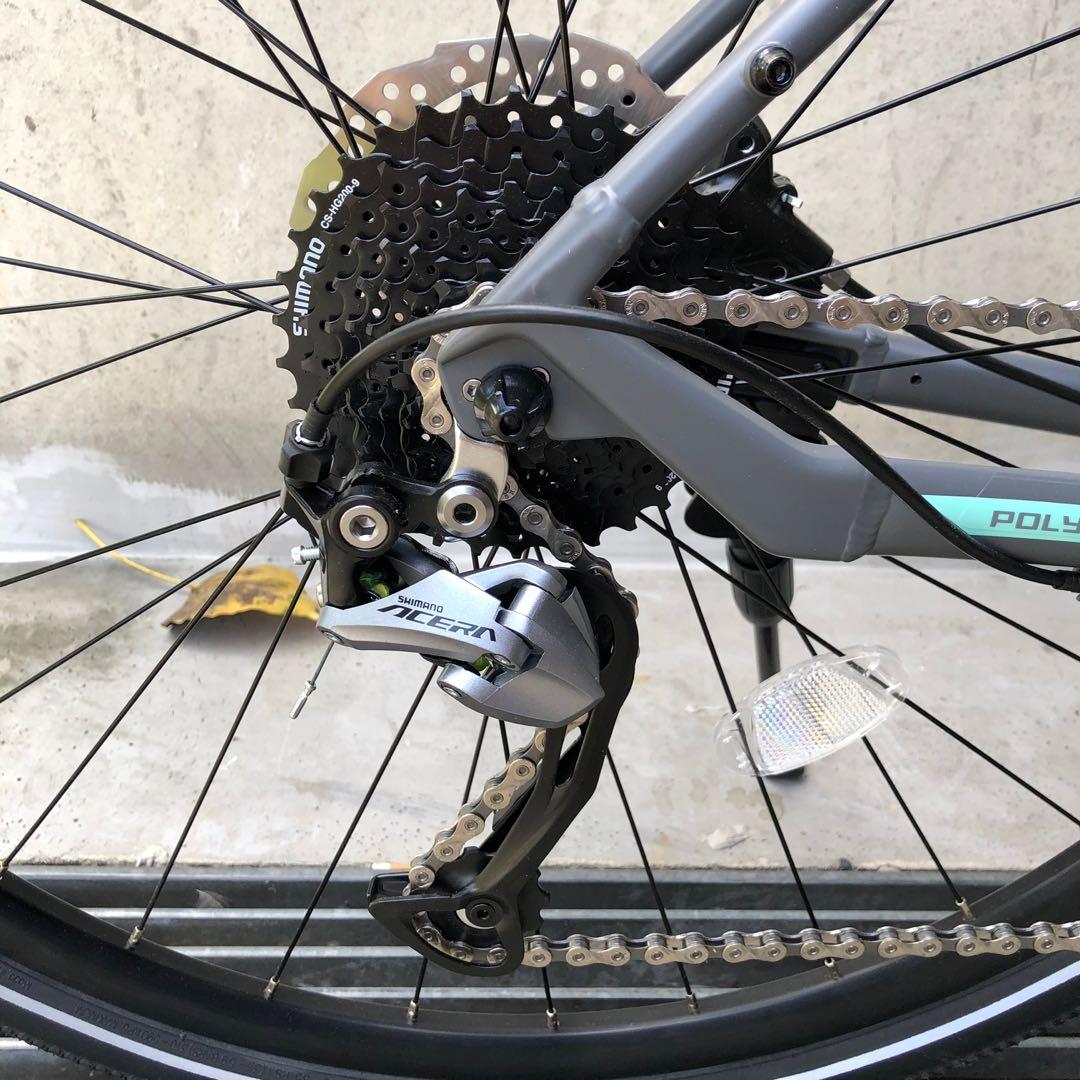 New Polygon Path 3 hybrid bike 27 speed shimano gears, Sports