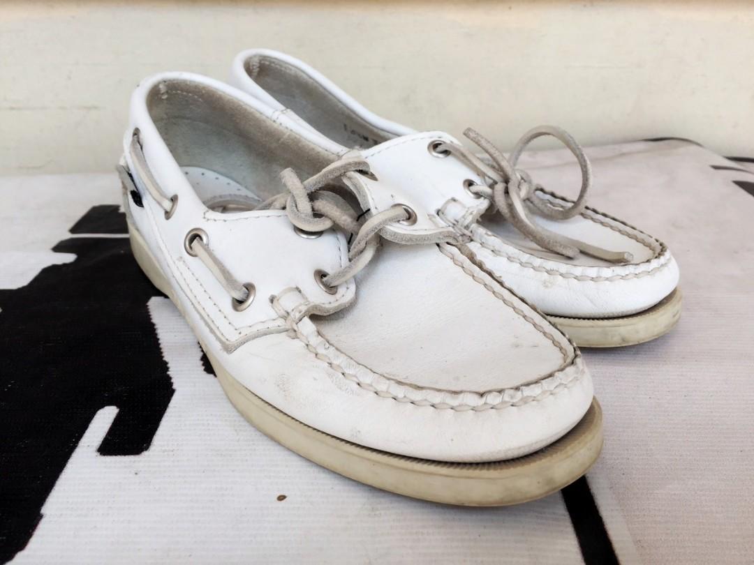 sebago white boat shoes