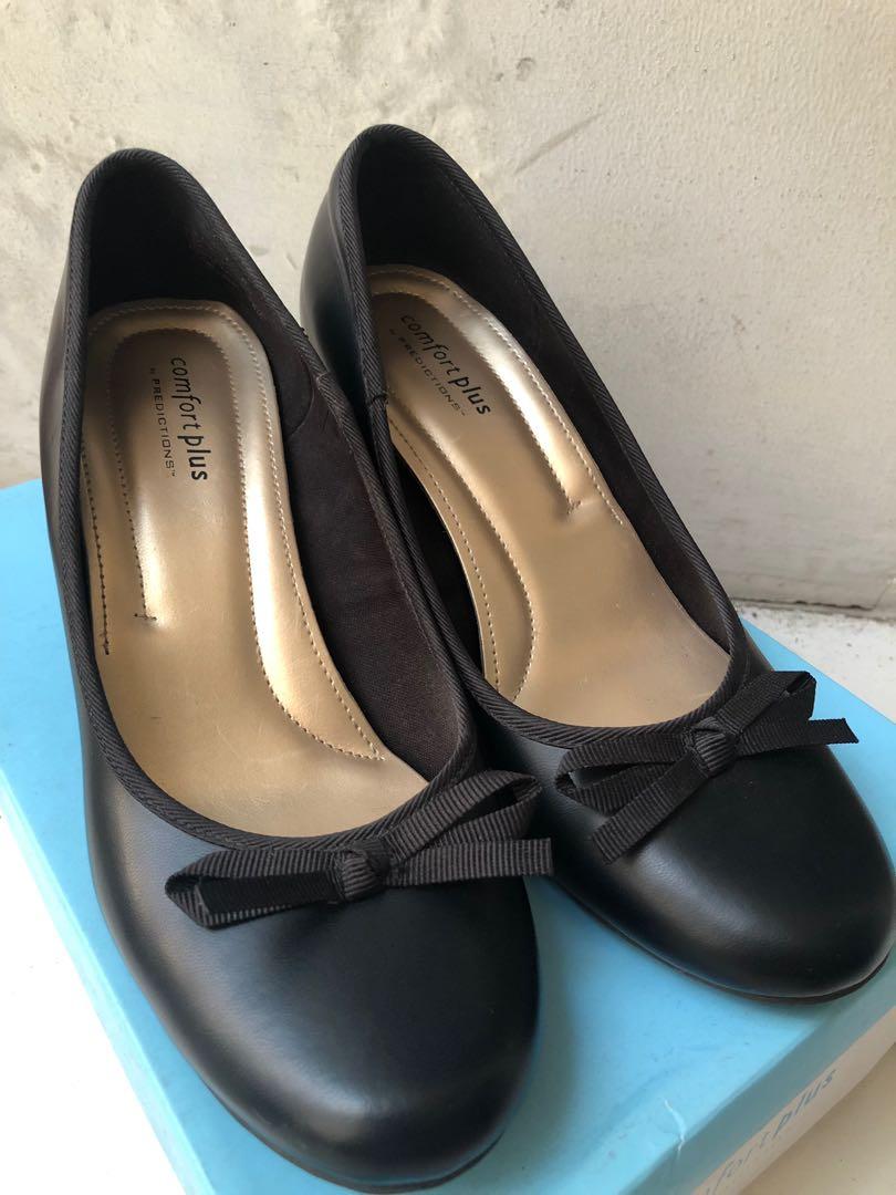 Sepatu Heels Hitam Wanita Merek Comfort Plus Fesyen Wanita Sepatu Di Carousell
