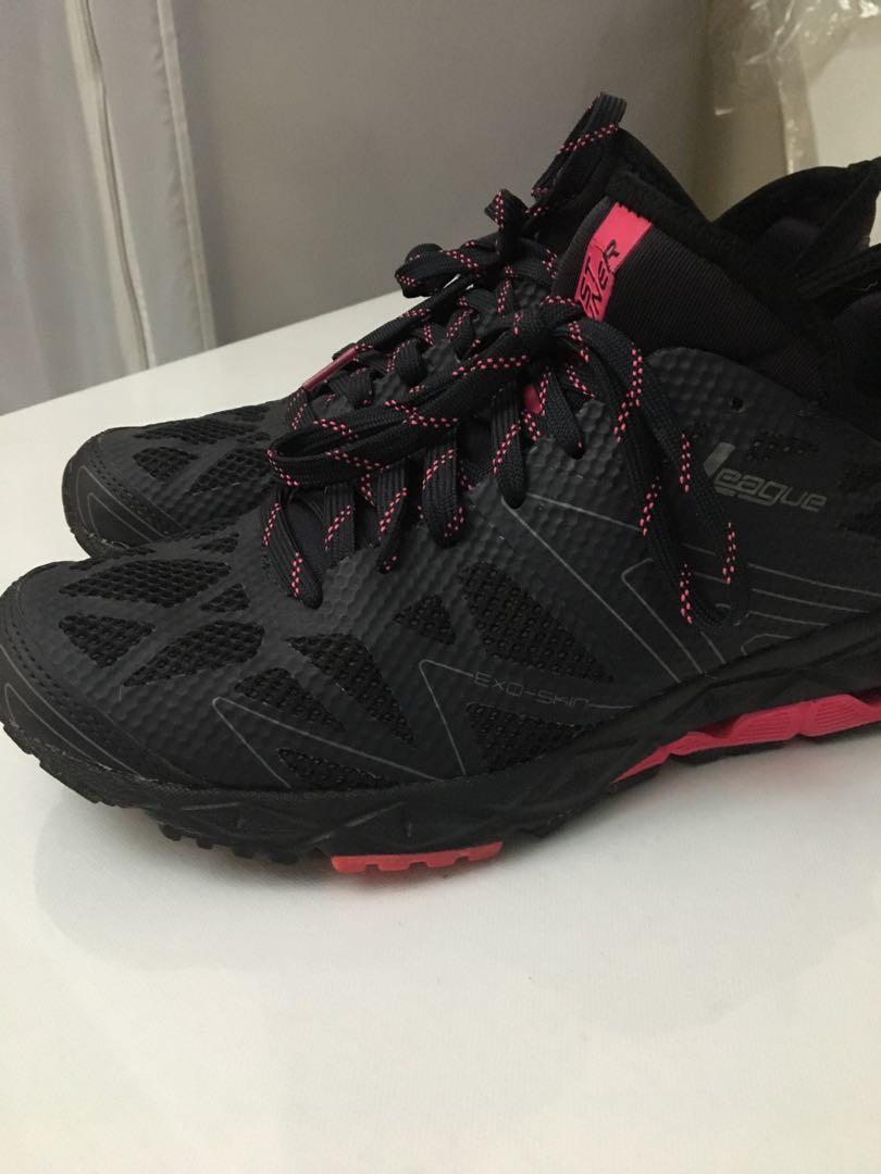 Sepatu League Ghost Runner Fesyen Wanita Sepatu Di Carousell
