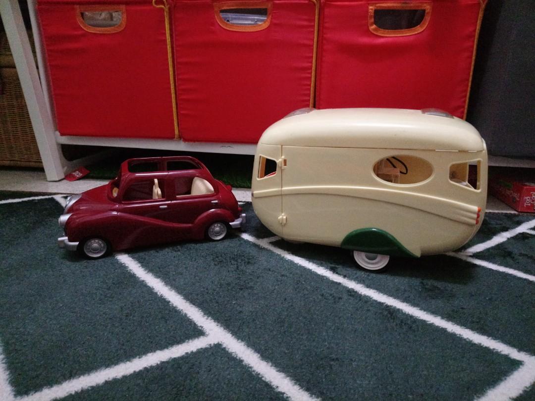 sylvanian families red car