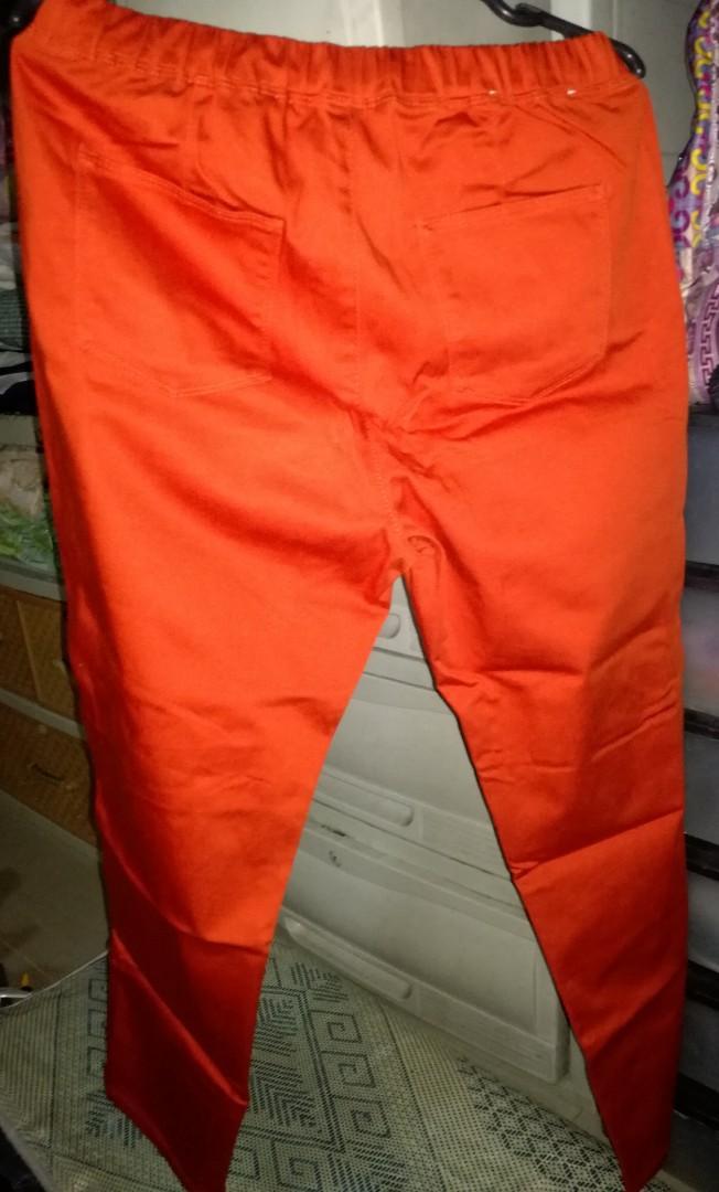 Uniqlo Pants, Women's Fashion, Bottoms, Other Bottoms on Carousell