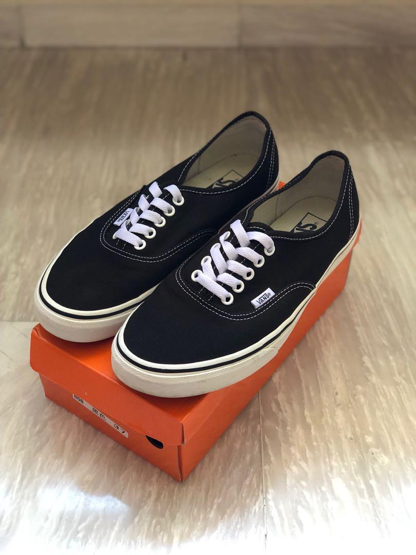 gray classic vans