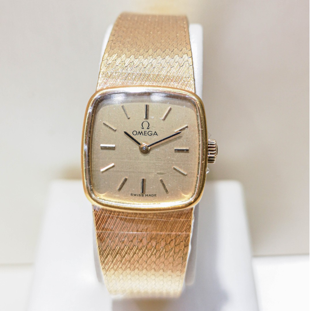 Gold women's watch 18k outlet