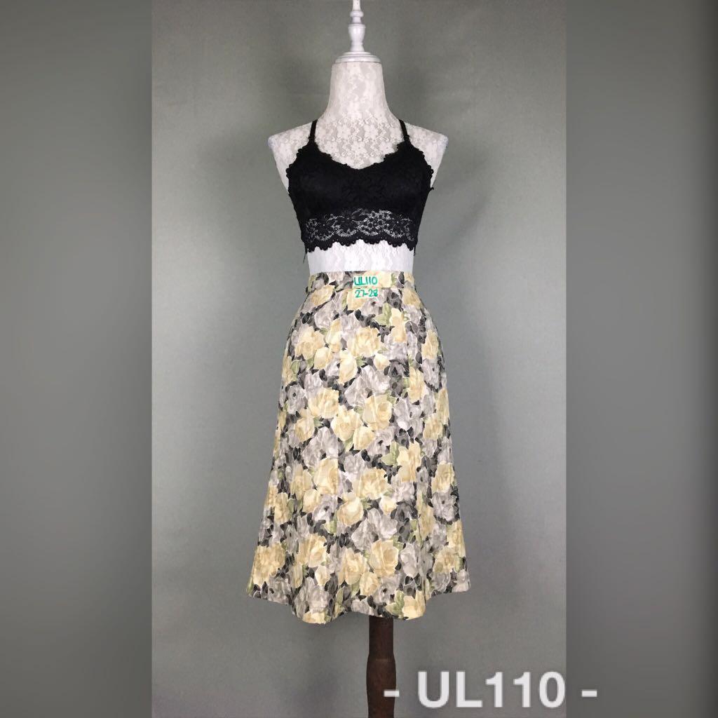 Vintage skirt (Category: Skirts) located in Calamba. Submitted by basicnbuttons (Listing ID 238806421, Image 1). Description: Code: UL110 Size: 27-28” Length: 23” (below the knee) Type: Paneled floral skirt Remarks: With inner lining ⛔️You can add 130 for top (BRANDNEW/ PADDED) No filtered photos 🎯Kindly pay attention in every photo for flaws if there’s any. 🎯Ask first the availability of the items you want to buy since we also sell outside Car