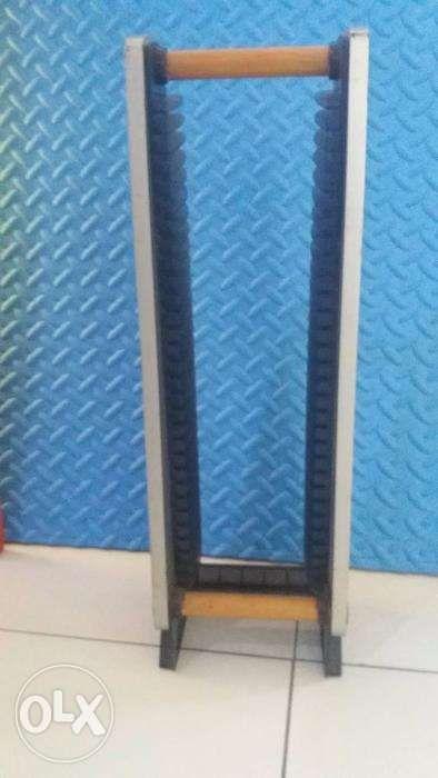 cd rack 50s (Category: Storage Boxes & Baskets) located in Manila. Submitted by kchingx (Listing ID 239302599, Image 3). Description: 50s AVEC brand no box shipping not included..