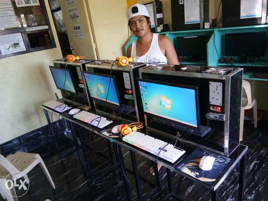 Tabletop with metal stand, Computers & Tech, Desktops on Carousell