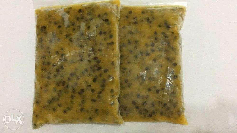 Frozen Passionfruit Pulp with Seeds, Food & Drinks, Fresh Produce on
