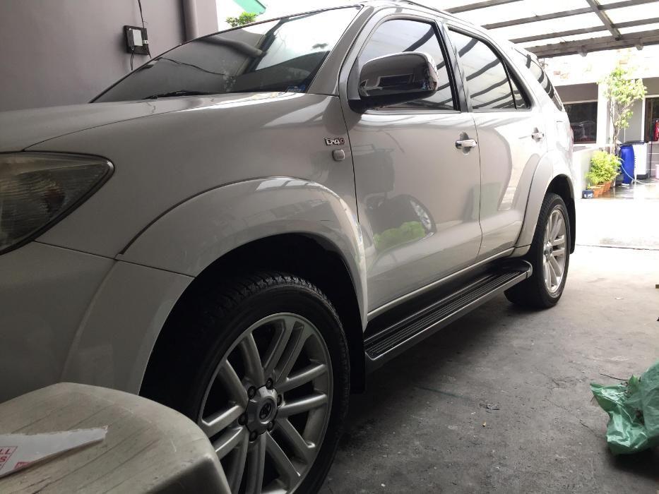 Fortuner Oem Inch Mags 265 50 Car Parts Accessories Mags And Tires On Carousell