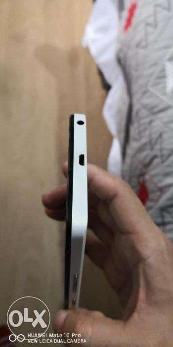 Lenovo K3 Note cellphone white (Category: Android Others) located in Mandaluyong City. Submitted by bikedilla (Listing ID 239313726, Image 3). Description: Lenovo K3 Note Used. Comes with box amd papers (not pictured) Also comes with extra battery (MSM) , adapter and USB micro cable Issue: Tempered glass is cracked. Plastic rear casing has a tiny crack Specs here https://www.gsmarena.com/lenovo_k3_note-7147.php questions feel free to SMS or messa
