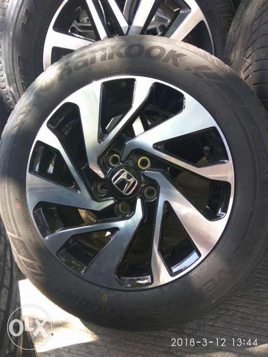16 inch 2018 Honda Civic mags 5x114pcd or 215 55 Hankook Tires 95, Car