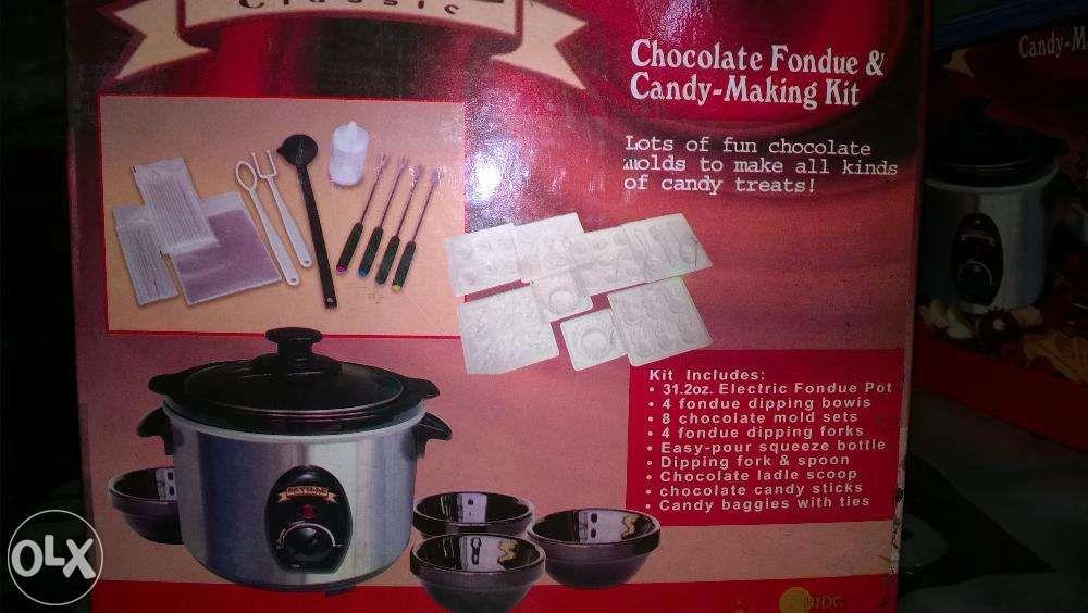 Chocolate Fondue and Candymaking kit (Category: Bakeware) located in Quezon City. Submitted by unimo0212 (Listing ID 239318786, Image 2). Description: Seville Classic Chocolate fondue and candy-making kit Lots of fun chocolate molds to make all kinds of candy treats P1,750 only Brand New.