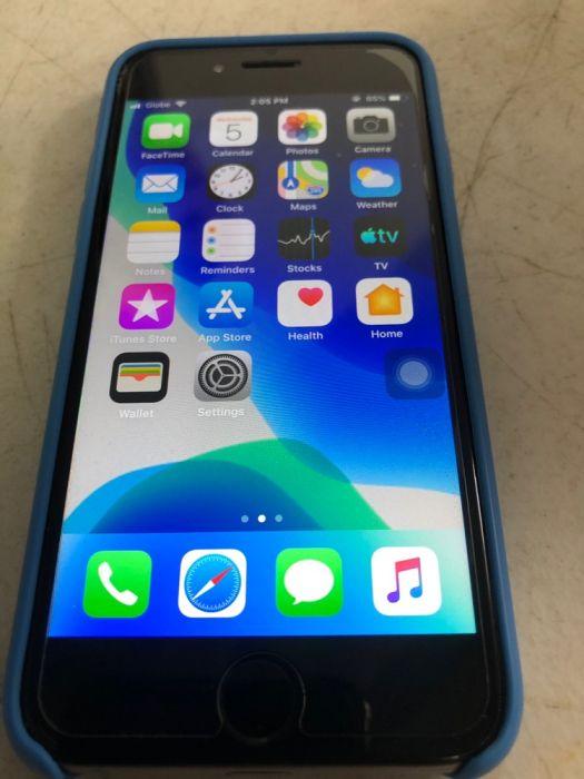 iphone 6 16 gb fu may issue (Category: iPhone 6 Series) located in Paranaque City. Submitted by papi26 (Listing ID 239320215, Image 3). Description: For sale or swap sa android p9 or 5.5 screen st8 lang wala pang add iphone 6 16 gb fu any sim issue kagad home button finger print using assistive touch stain in lcd unit and case only bawal sa maselan pls respect paranaque area test reset all u want before swap or buy ty.