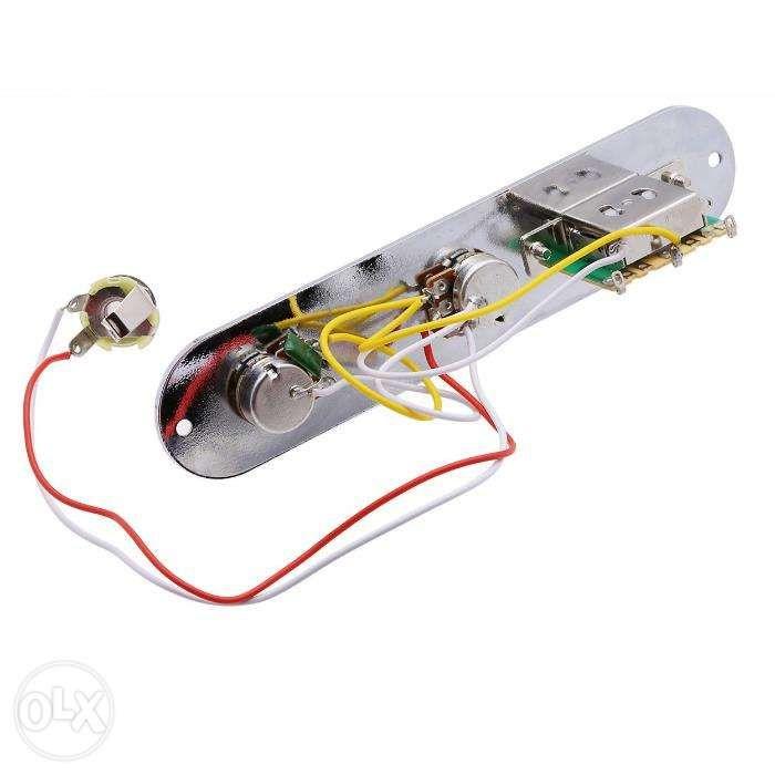 ASCENDAS Silver Wired Loaded Control Plate Harness 3 Way Switch (Category: Musical Instruments) located in Pasig City. Submitted by sterling_galleon (Listing ID 239325324, Image 3). Description: Include 3 way switch, chrome speed knobs, volume and tone controls. Perfect replacemen designed for Fender TL Tele Telecaster style electic guitar. Prewired control plate,easy to use. Shiny appearance. We are the manufacturer direct, that you can buy high