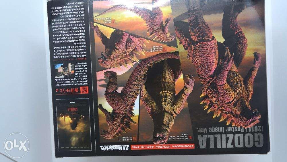 Amazon Exclusive SH Monsterarts Godzilla 2014 with BluRay ...