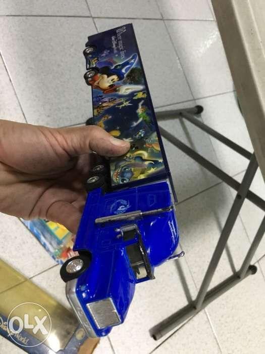 Hot Wheels Disney truck (Category: Vehicle & Diecast Models) located in Manila. Submitted by bubblebok.bubblebok (Listing ID 239350214, Image 2). Description: This listing is hosted on Carousell on behalf of OLX Philippines. For sale: Hot wheels disneylang truck...used and in good condition..