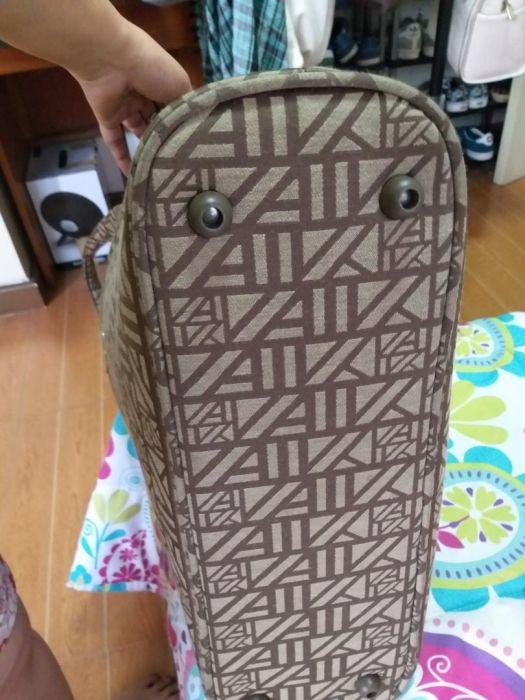 Anne klein (Category: Purses & Pouches) located in Manila. Submitted by mallows__ (Listing ID 239351133, Image 3). Description: Anne klein bag rush sale. Big size no flaws..