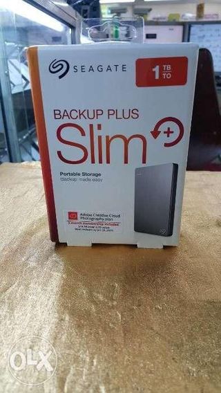 SEAGATE Backup Plus Slim 1TB (Black)