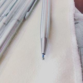 Diamond scratching/stylus pen