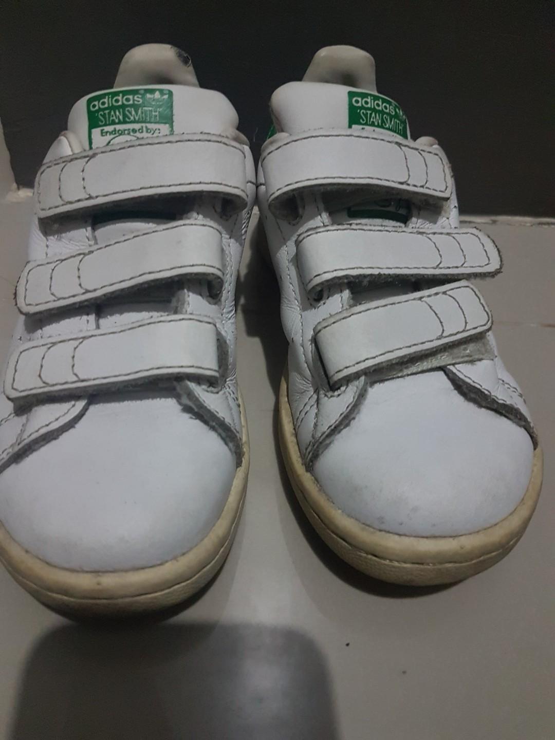 boys stan smith