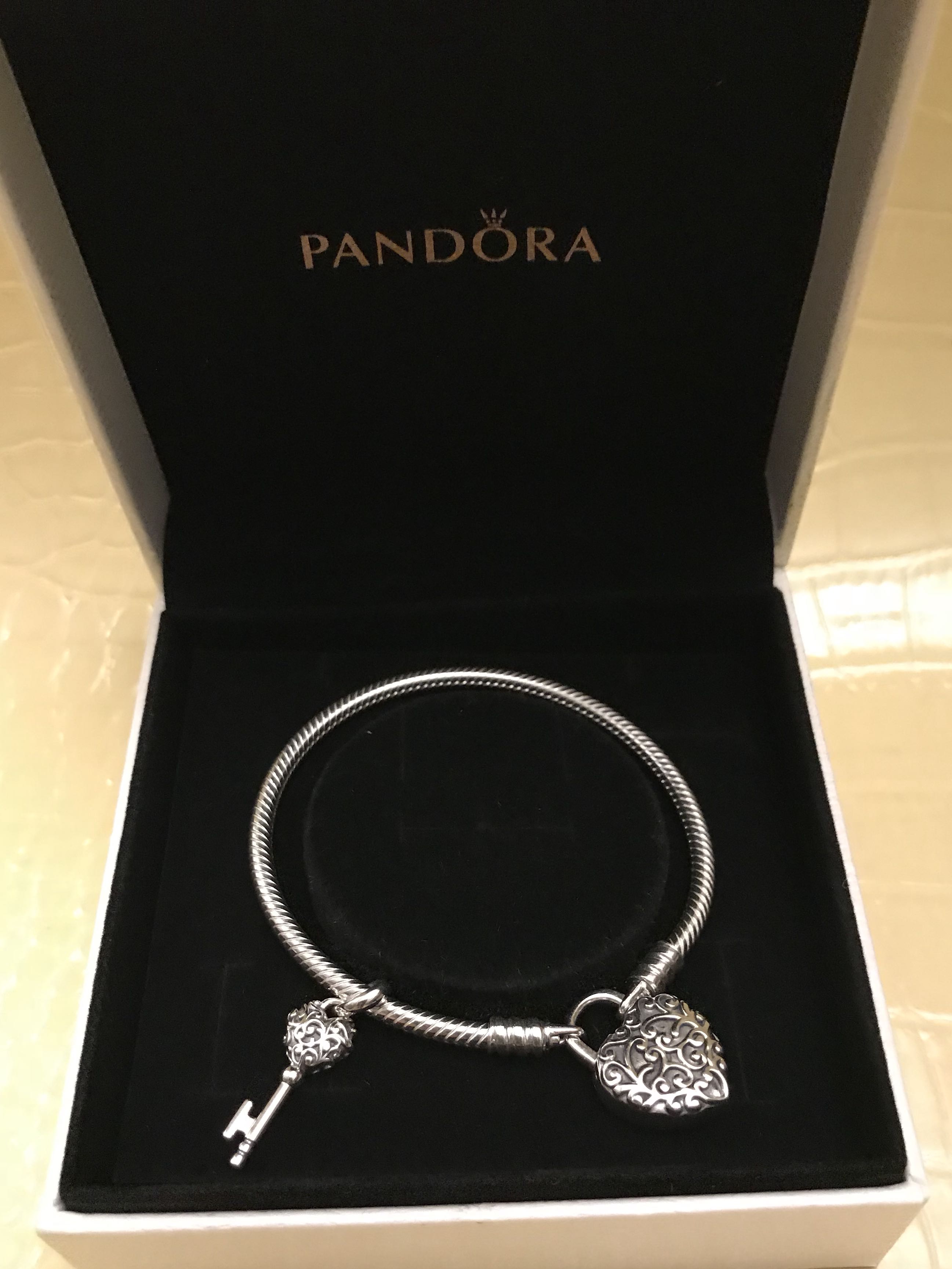 Pandora regal heart clearance bracelet