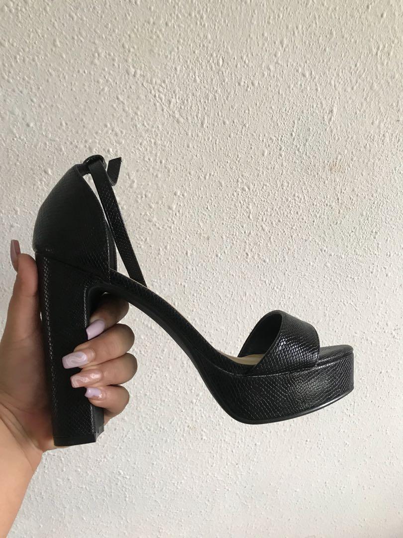 black platform heels wide fit