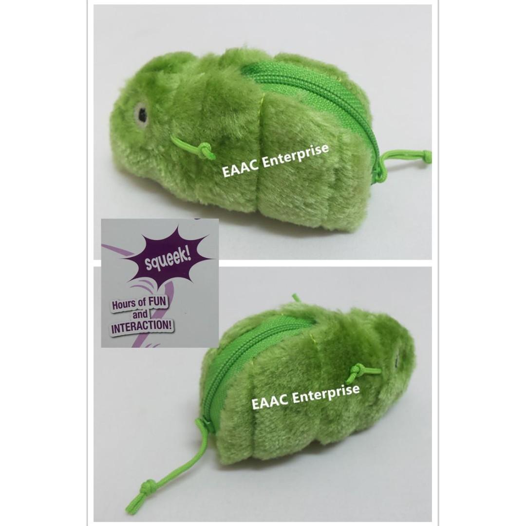 Cat Love Play Vibrating Caterpillar Toy Mainan Kucing Ulat, Pet Supplies,  Homes & Other Pet Accessories on Carousell