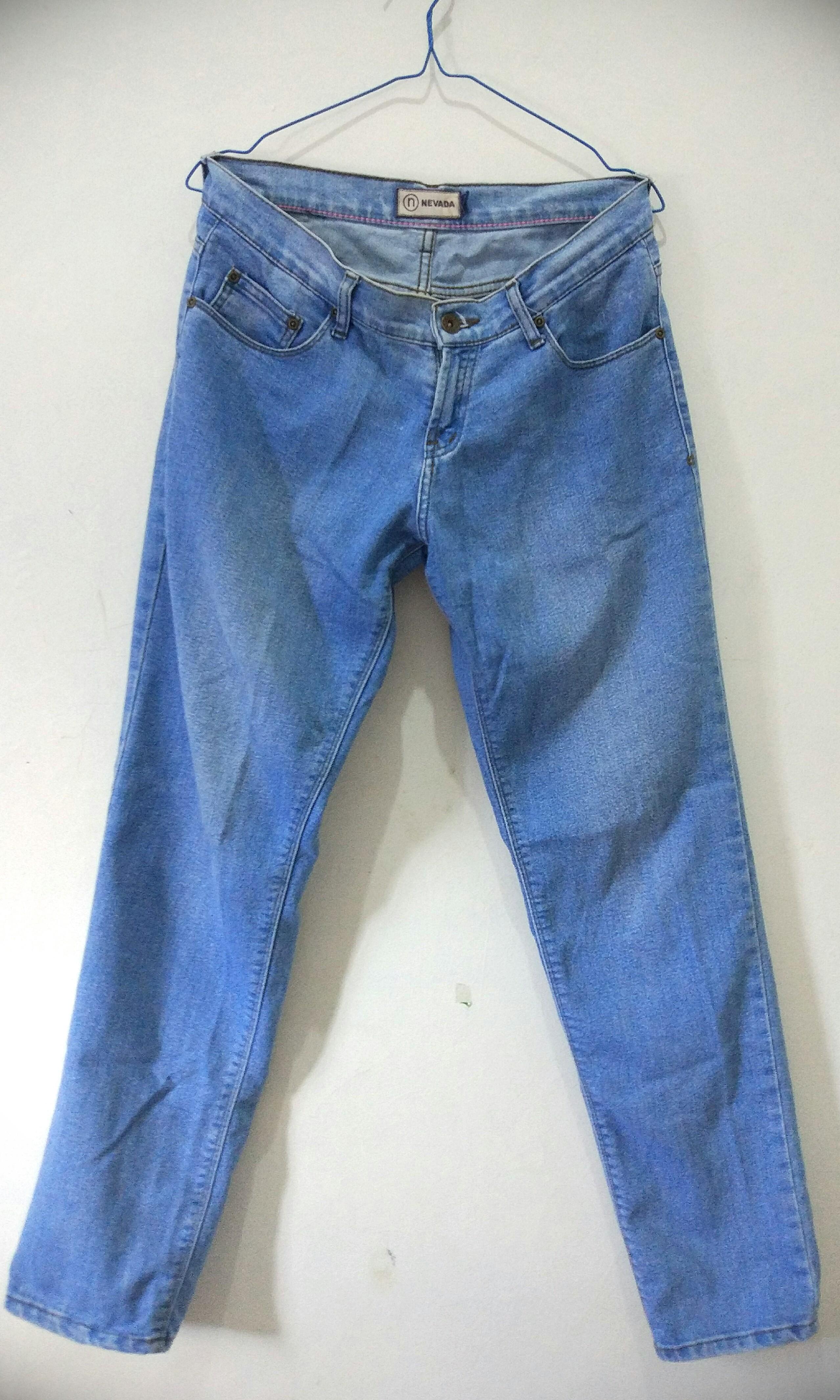 Celana jeans Nevada, Fesyen Wanita 