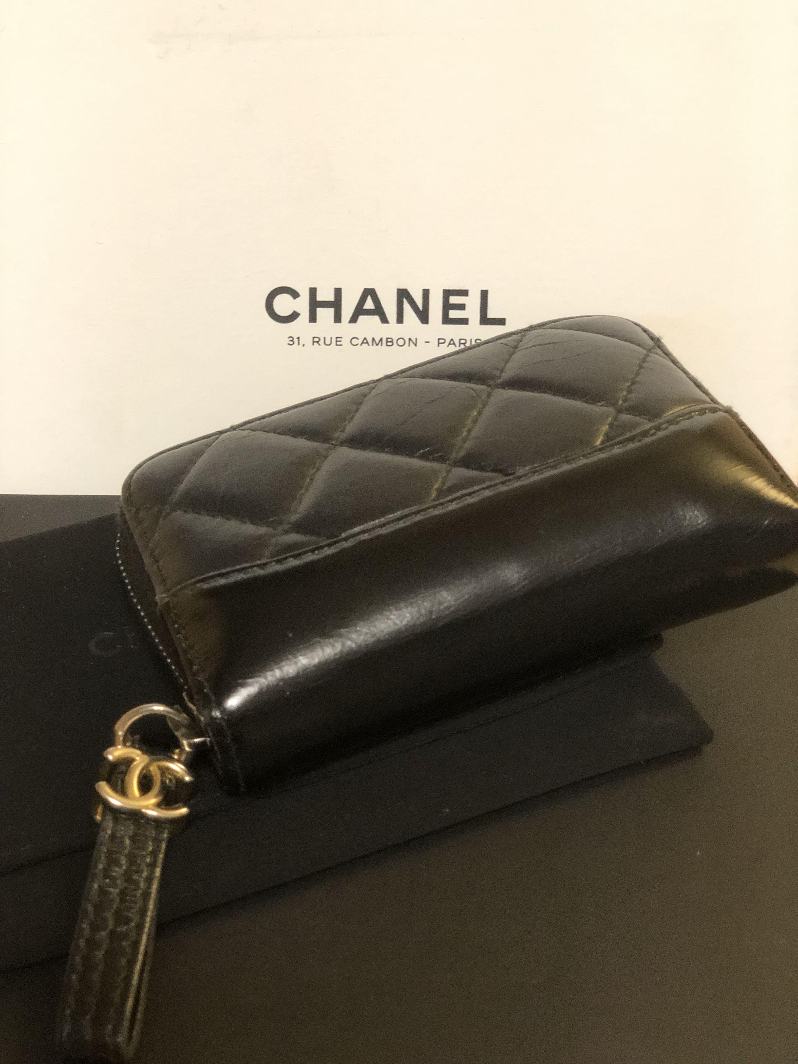 Chanel Gabrielle Medium Calf Black / White | SACLÀB