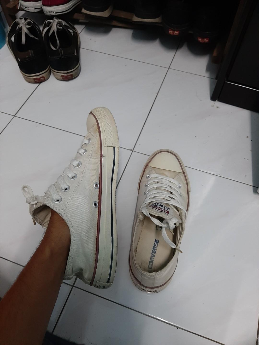Converse putih Men s Fashion Footwear Sneakers on Carousell