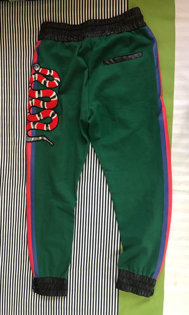 enhed perler krydstogt GUCCI Snake and butterfly embroidered Jogger, Men's Fashion, Bottoms,  Joggers on Carousell