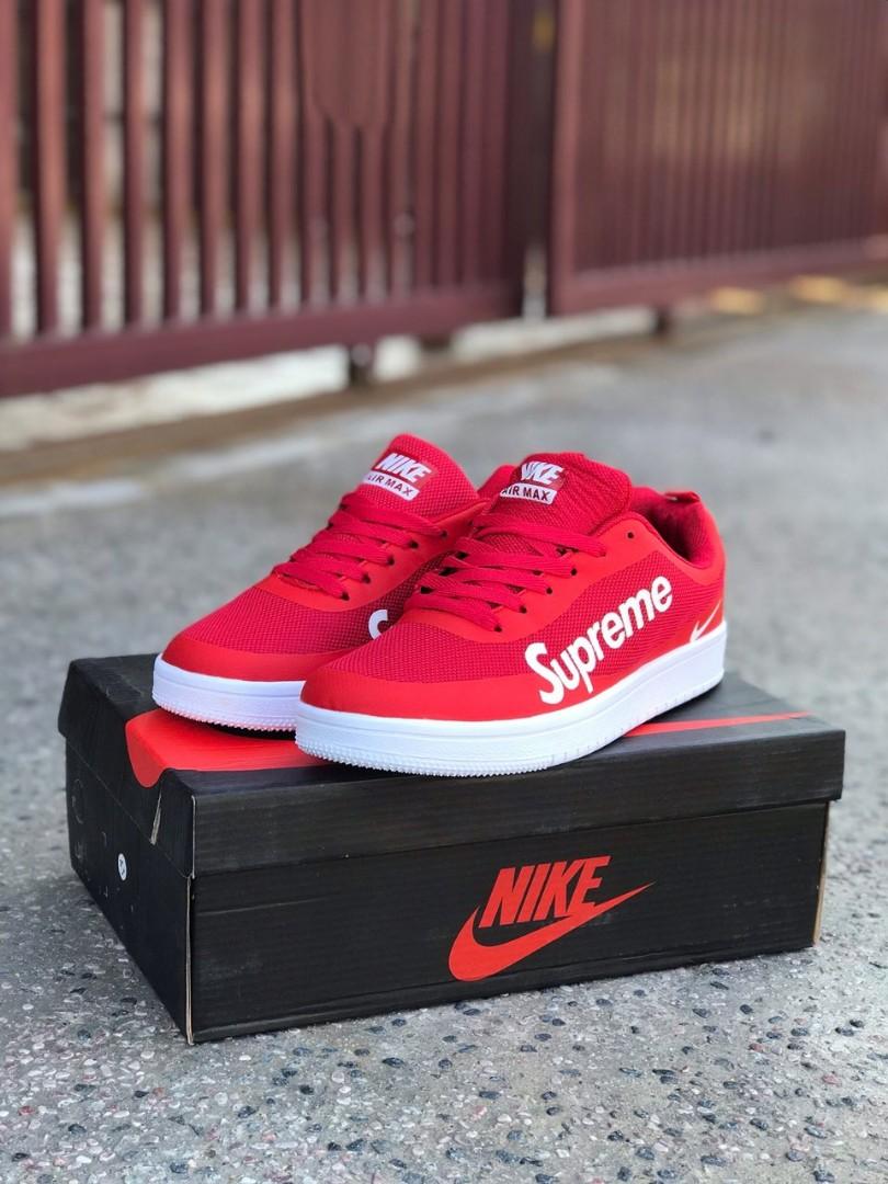 Kasut discount nike supreme