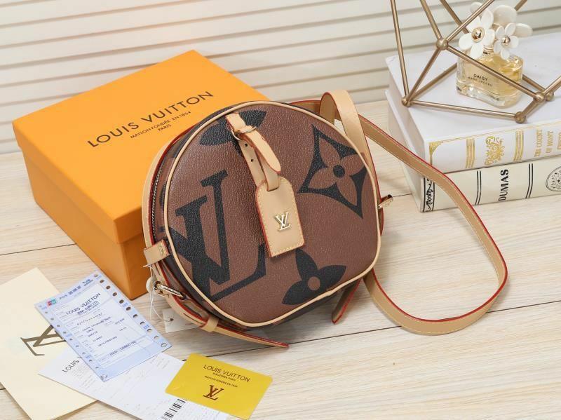 Louis Vuitton Round Bag Women S Fashion Bags Wallets On Carousell