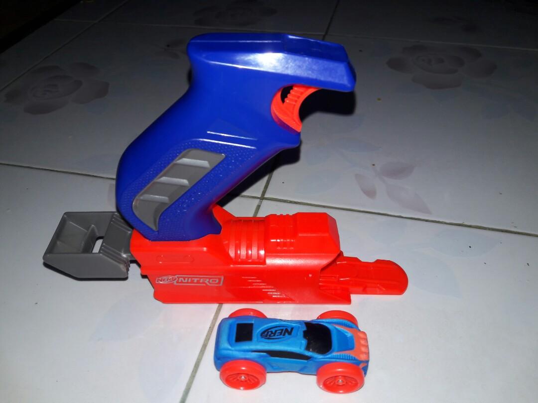 nerf blaster car shooter