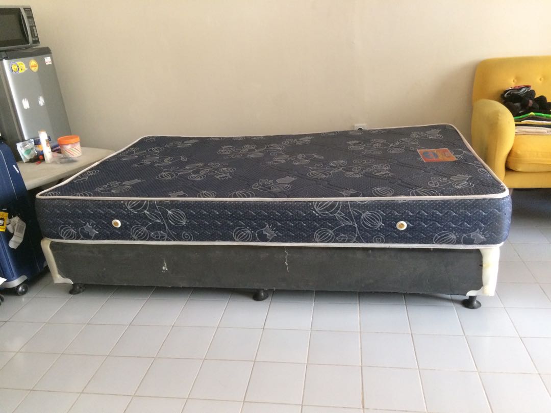 spring-bed-kasur-120x180-perabotan-rumah-di-carousell