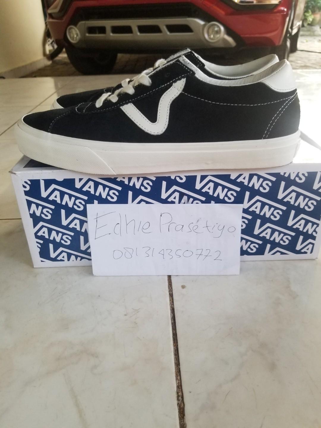 vans vault epoch sport lx black