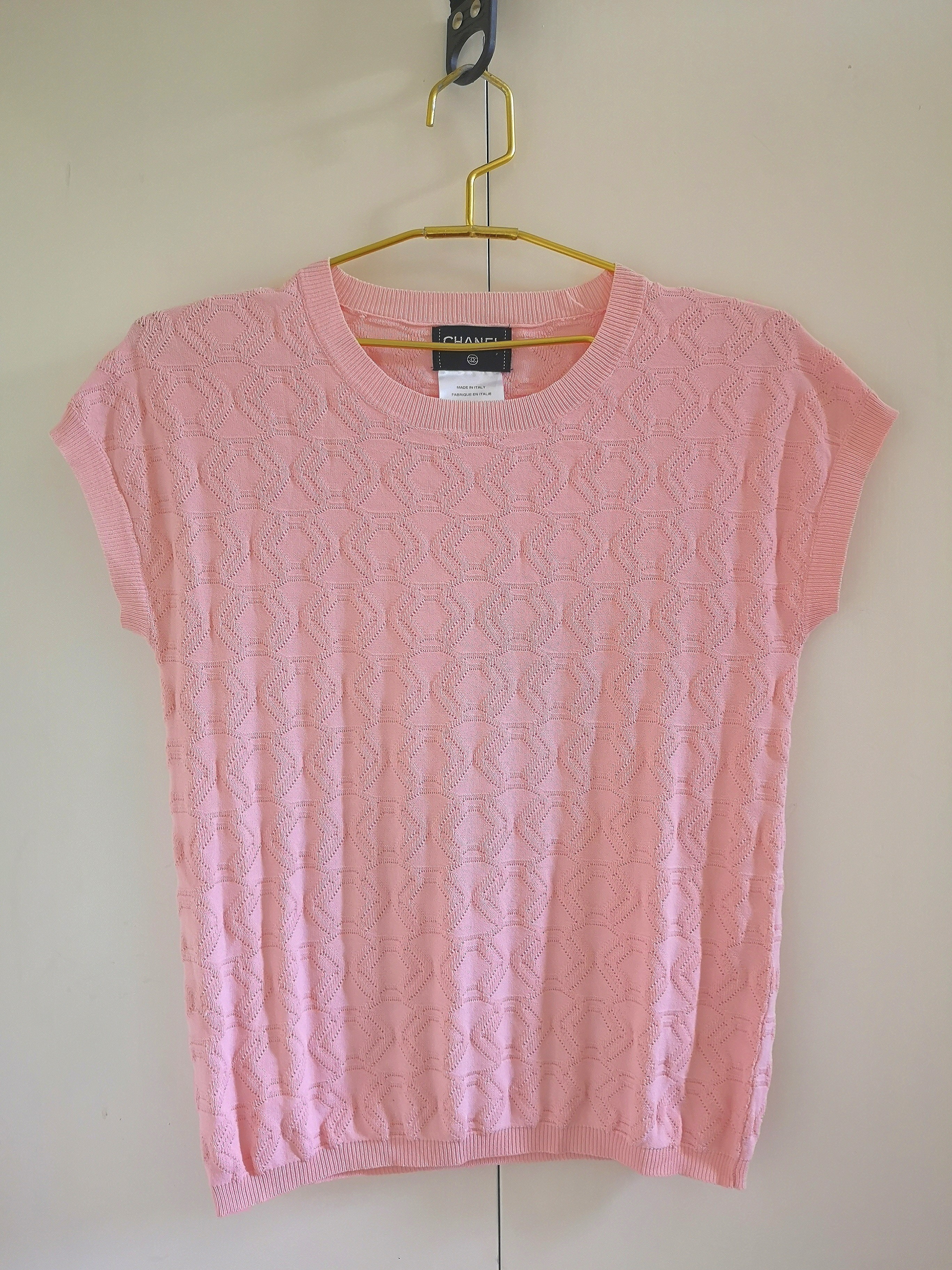 chanel pink knit tops medium