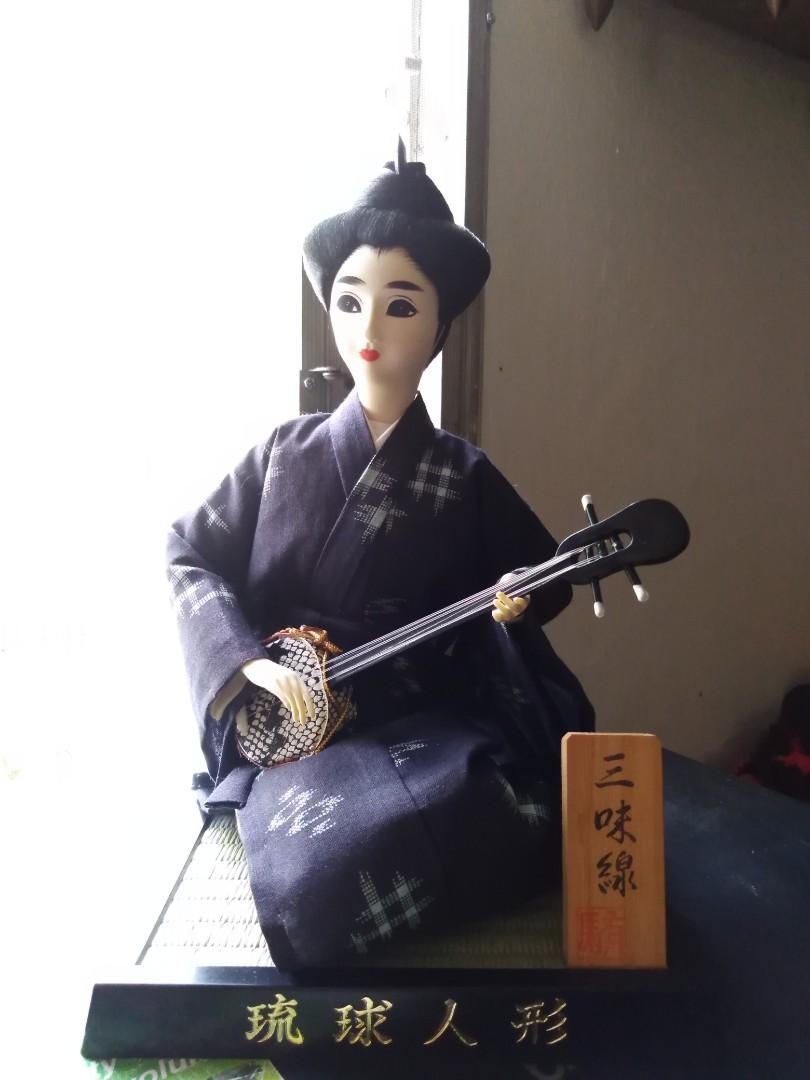 Vintage Ryukyu Doll In Glass Case Hobbies Toys Memorabilia Collectibles Vintage Collectibles On Carousell