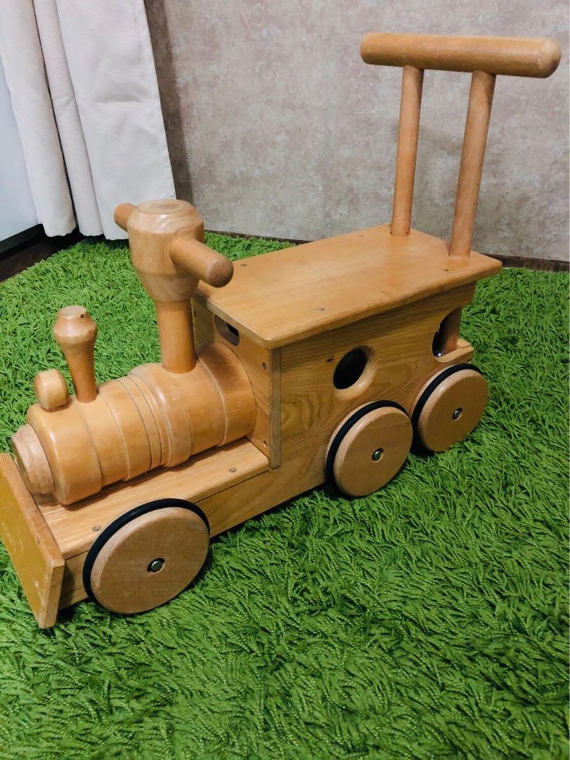 Ride on outlet wooden train