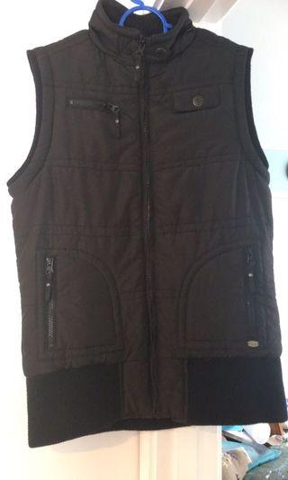 O’Neill black puffer vest