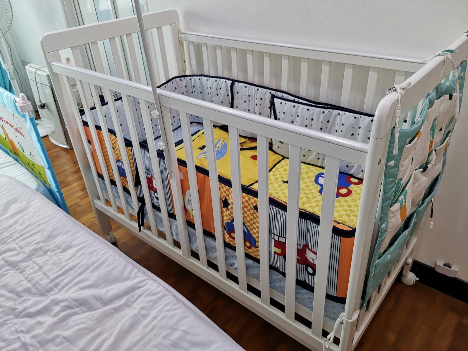 Happy wonder cot top