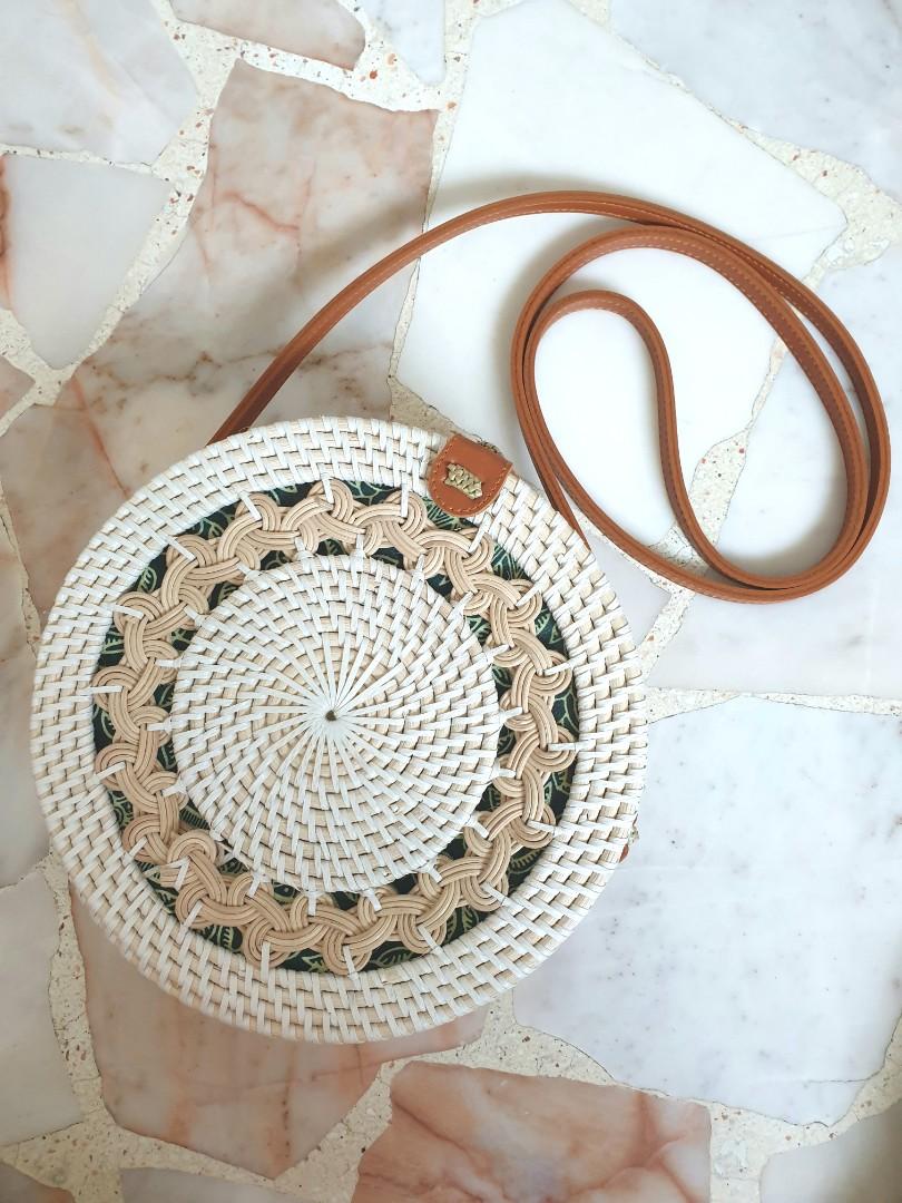 round rattan bag white