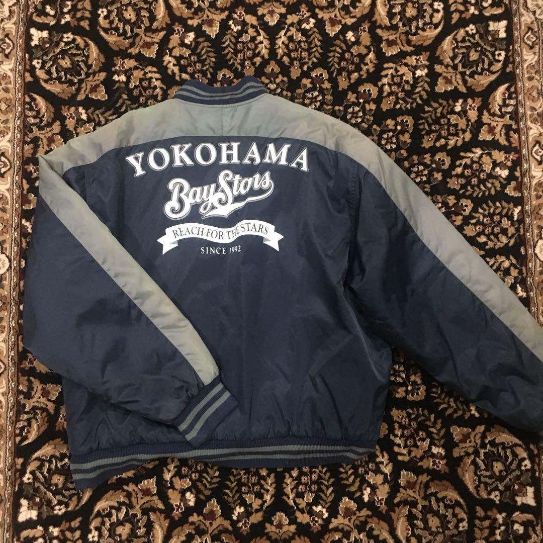 Baseball Jacket (Category: Hoodies) located in Klang. Submitted by tobi.thrift (Listing ID 239653141, Image 2). Description: Pit to pit : 22 inches Sleeve : 26 inches Length : 27 inches.