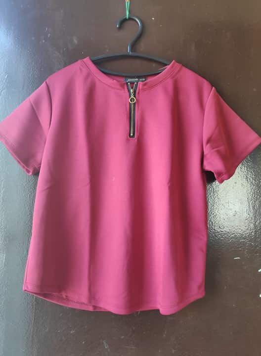 Blue Semi Crop Top ( Office Top) (Category: Sleeveless) located in Caloocan City. Submitted by winniegrace21 (Listing ID 239645500, Image 1). Description: Decluttering .