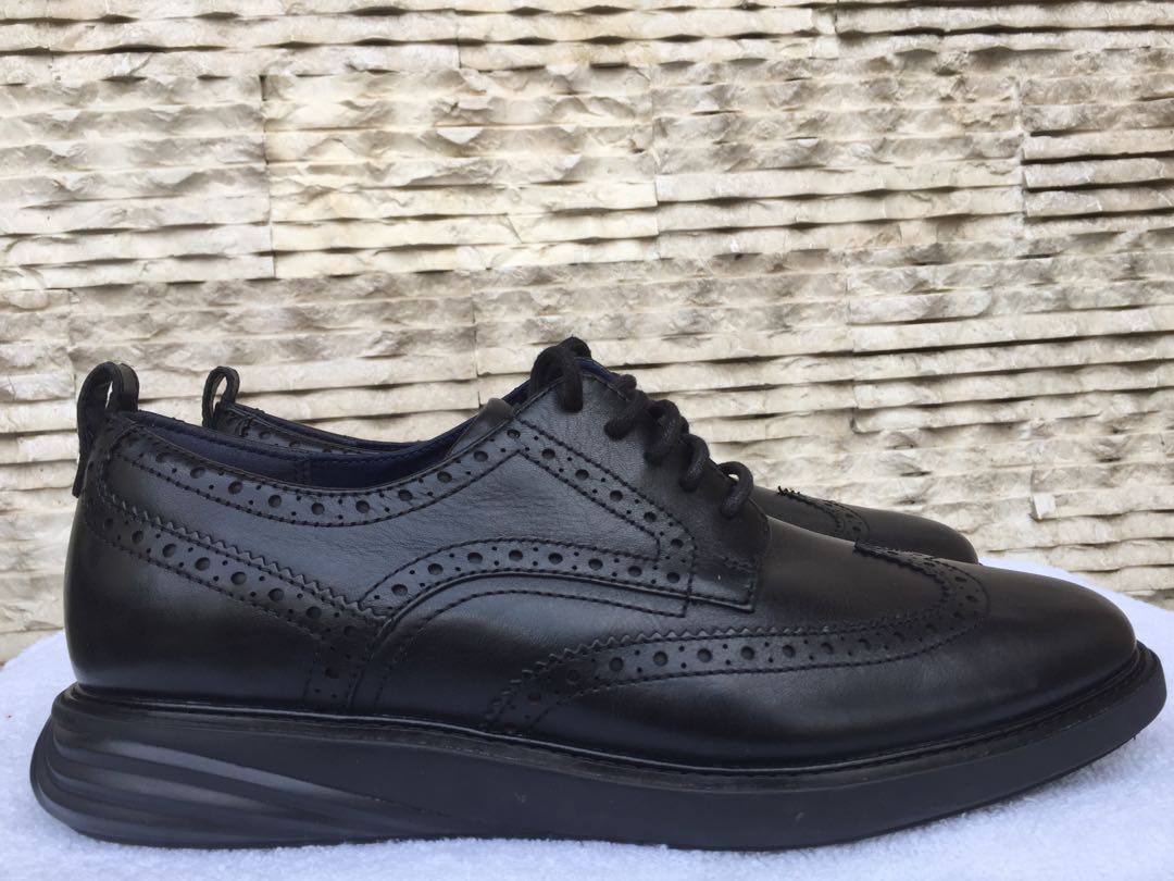 cole haan grand evolution black