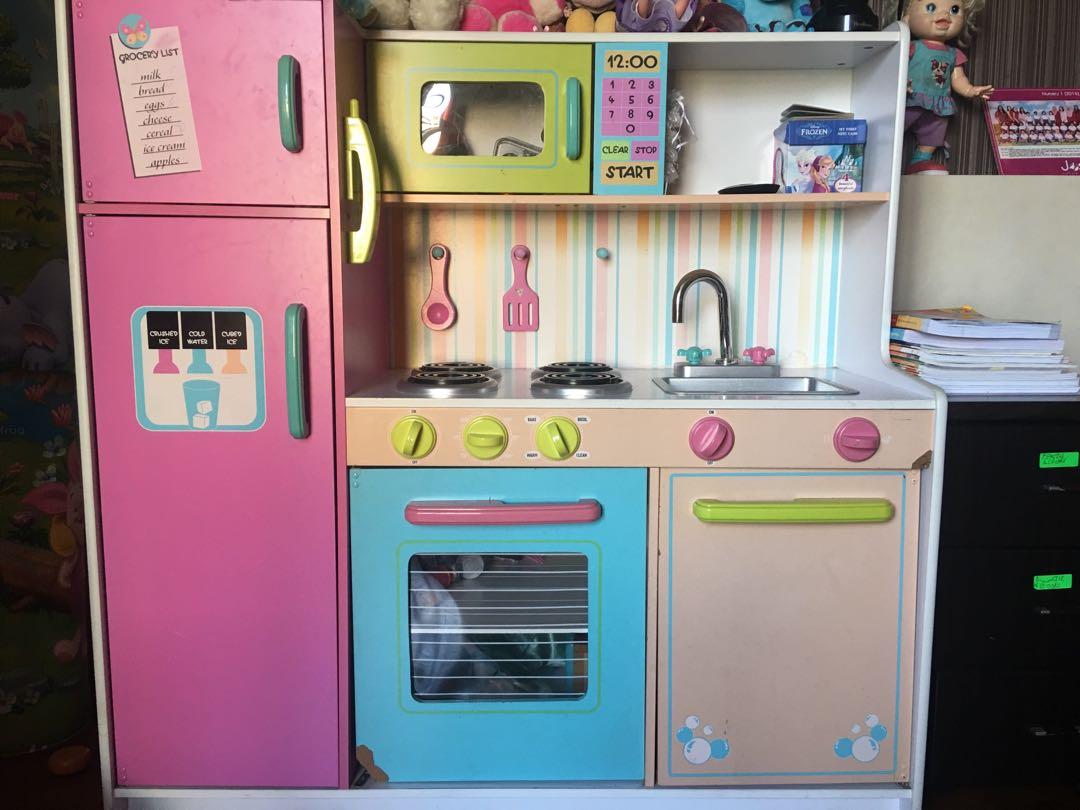 kids craft kitchens