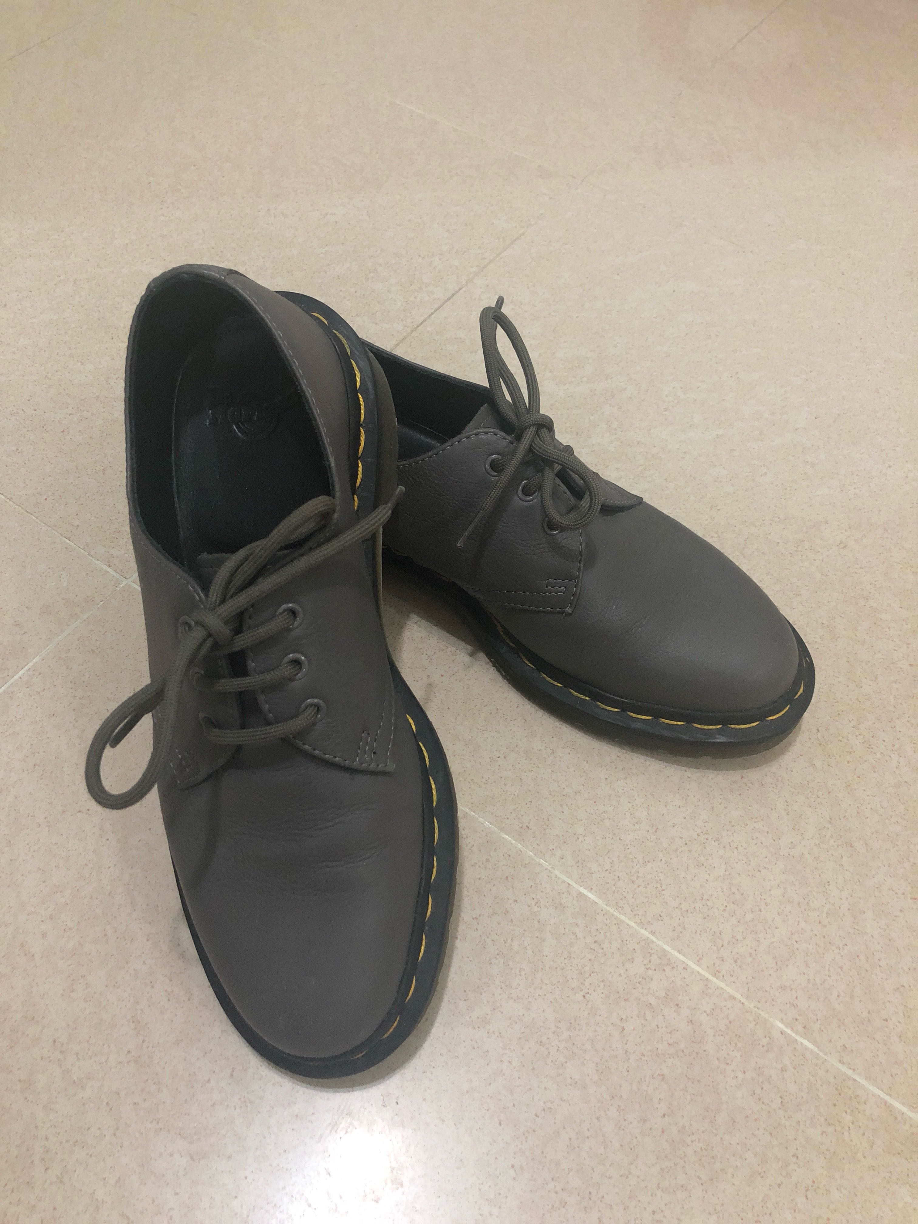 dr martens 1461 grey