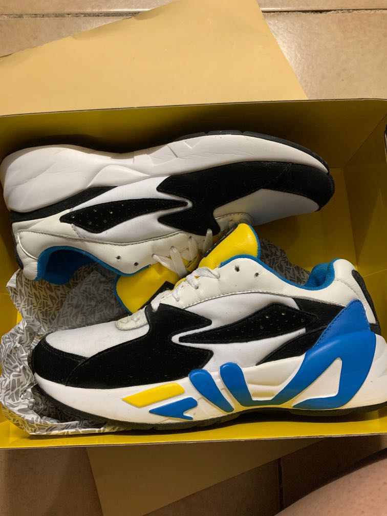 fila disruptor ii patches